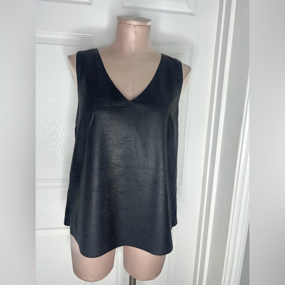 ANDB Sleeveless Faux Leather Women's Blouse Top Sz S
